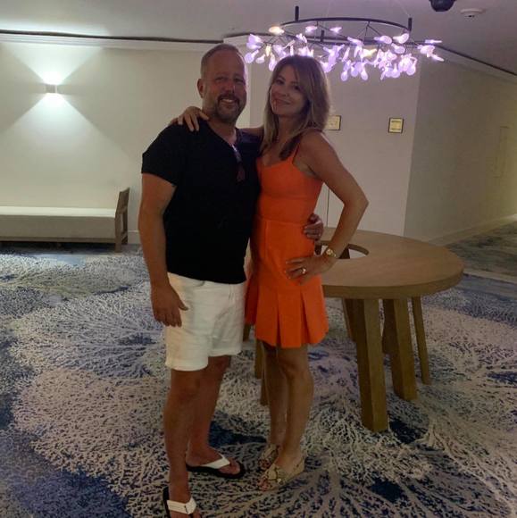 Meet your Posher, Debi - Picture 1 of 1